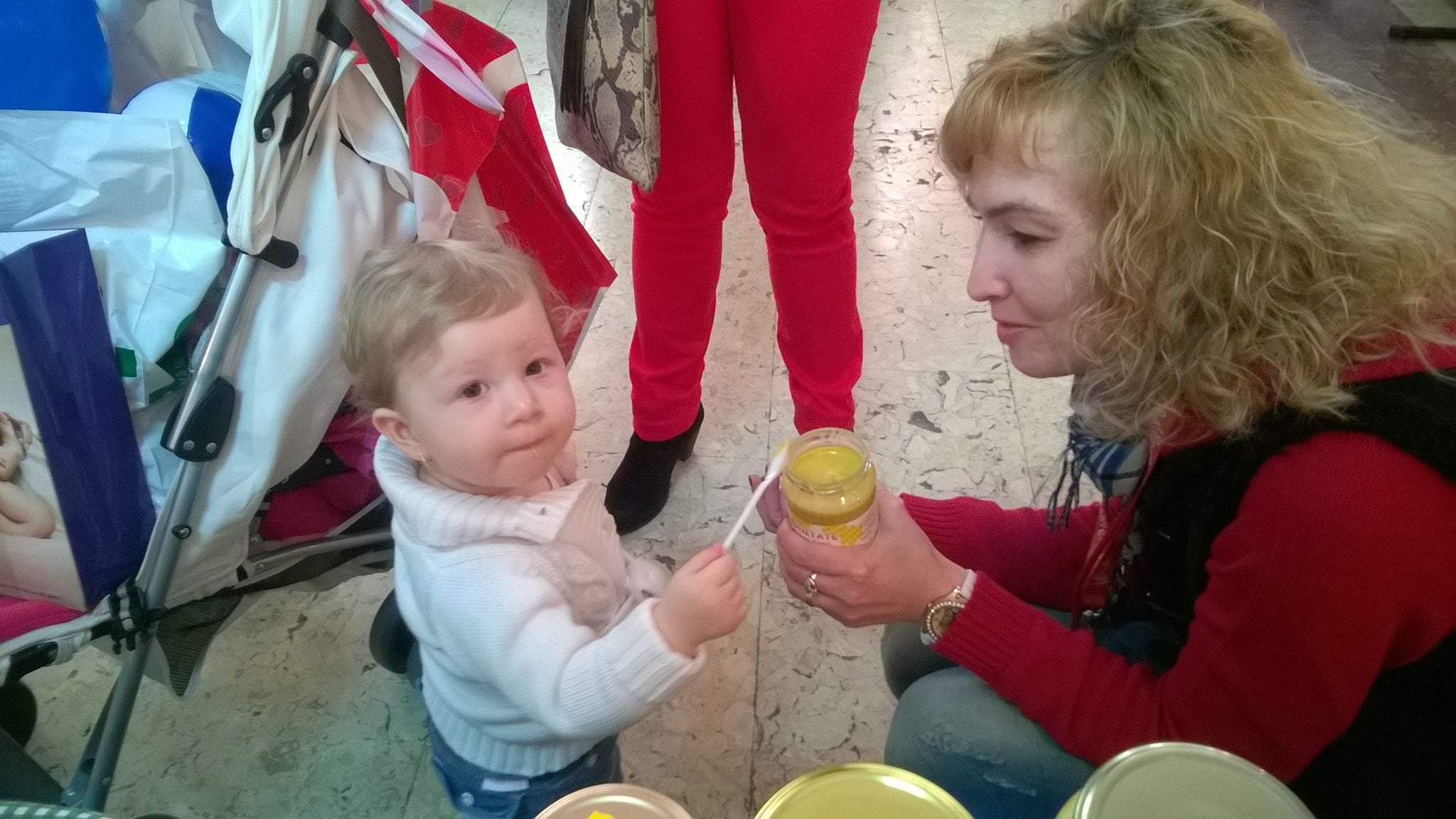 Daca tot va relaxati, m-am gandit ca poate aveti timp sa va recunoasteti copiii :) - Stupina Săbăduș 1 Miere Săbăduș 272049160 471078591131636 2894821284571766863 n Miere Săbăduș